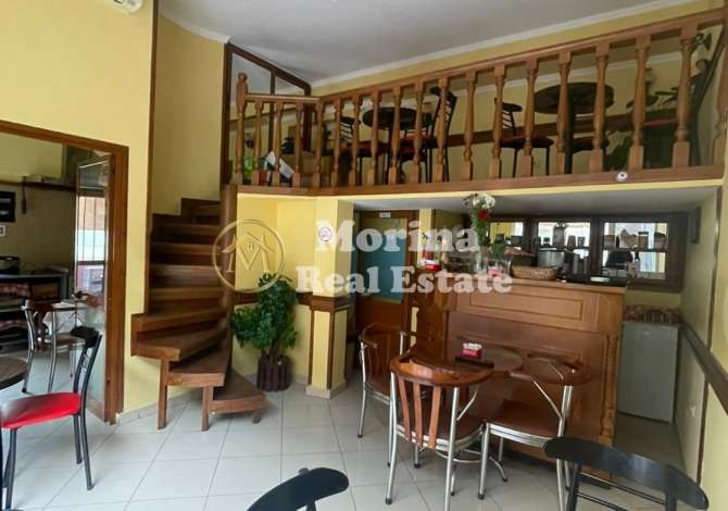 Shitet, Ambjent Biznesi , Bar-Kafe ,Mine Peza , 110000 euro  Agjencia imobiliare morina shet , ambjent biznesi 1+1, mine peza, 110000 euro

