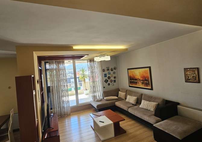 House for Rent in Tirana 3+1 Furnished  The house is located in Tirana the "Blloku/Liqeni Artificial" area and