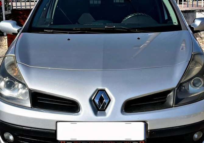 Car Rental Renault 2008 supplied with Diesel Car Rental in Fier near the "Central" area .This Automatik Renault Ca