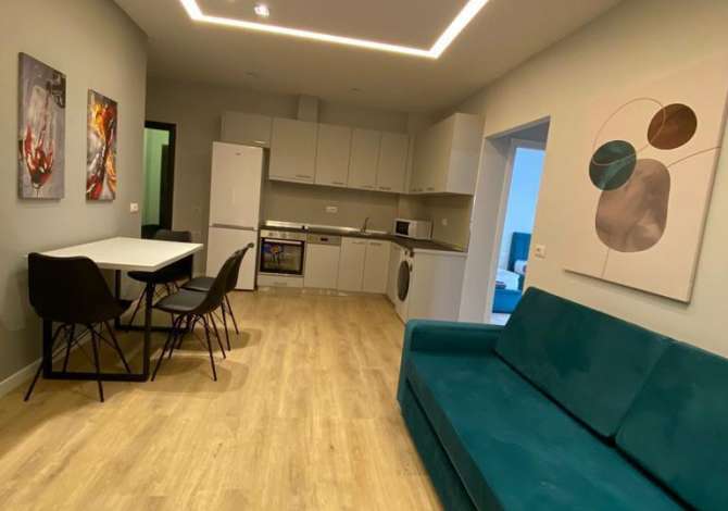  Jepet me qera apartment 2+1 tek 21 Dhjetori 

Siperfaqja: 90 m²
Kati: 2
I m