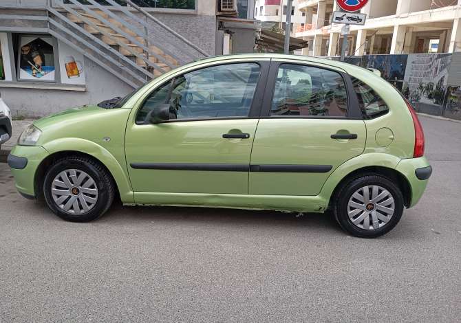 Car for sale Citroen 2004 supplied with Diesel Car for sale in Tirana near the "Rruga e Durresit/Zogu i zi" area .Th