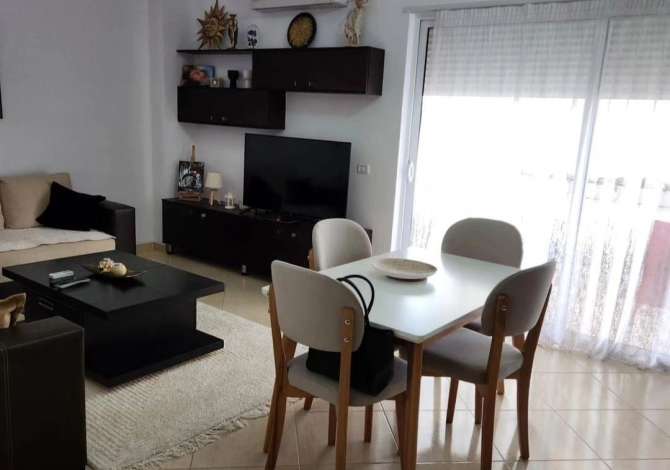 House for Rent in Tirana 1+1 Furnished  The house is located in Tirana the "Fresku/Linze" area and is .
This 