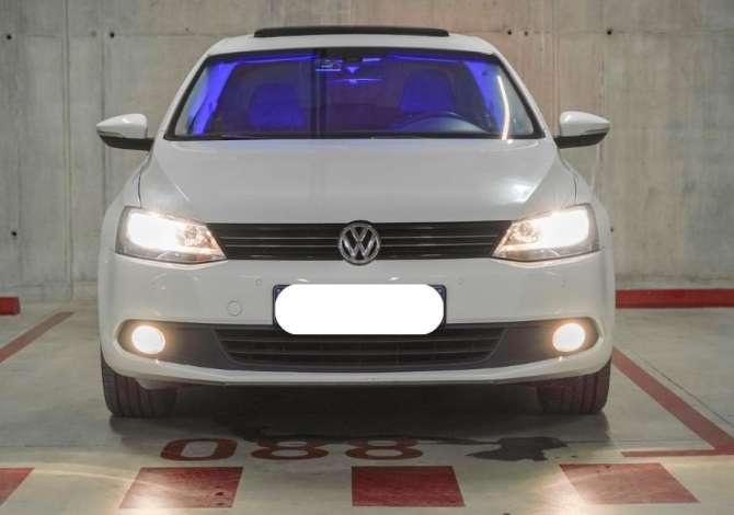 Jepet makine VW Jetta me qera  [b]📢 Jepet me qera VW Jetta :


🚗 VW Jetta, per udhetime sa me komode.
