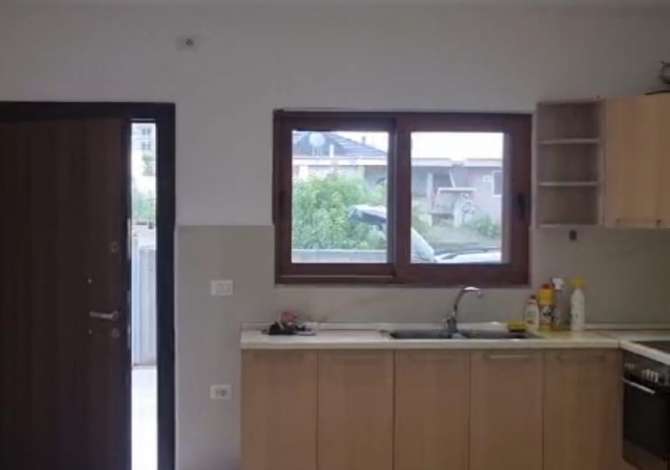 House for Rent in Tirana 1+1 In Part  The house is located in Tirana the "Kamez/Paskuqan" area and is (<s