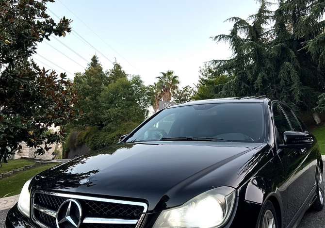 Auto in Vendita Mercedes-Benz 2013 funziona con Benzina Auto in Vendita a Tirana vicino a "21 Dhjetori/Rruga e Kavajes" .Ques