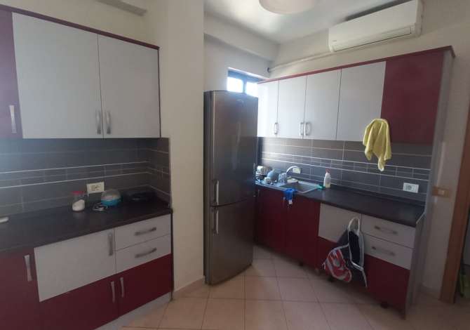 Shitet apartament 1+1 te Kodra e Diellit Shitet apartament 1+1 te kodra e diellit

siperfaqja totale 76 m2
 i pershtat