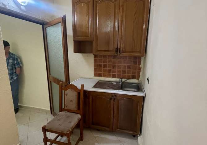 House for Sale in Tirana 1+0 Furnished  The house is located in Tirana the "Ali Demi/Tregu Elektrik" area and 