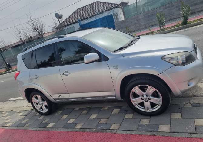 Car for sale Toyota 2007 supplied with Diesel Car for sale in Tirana near the "Kamez/Paskuqan" area .This Manual To