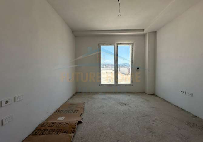 House for Sale in Tirana 2+1 Emty  The house is located in Tirana the "Ali Demi/Tregu Elektrik" area and 