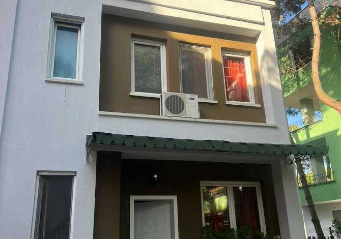  The house is located in Kavaje the "Qerret" area and is 28.01 km from 