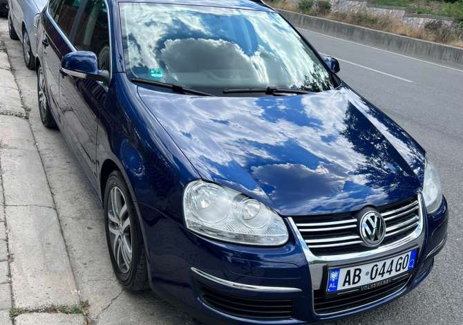 Noleggio Auto Albania Mercedes-Benz 2007 funziona con Diesel Noleggio Auto Albania a Tirana vicino a "Blloku/Liqeni Artificial" .Q